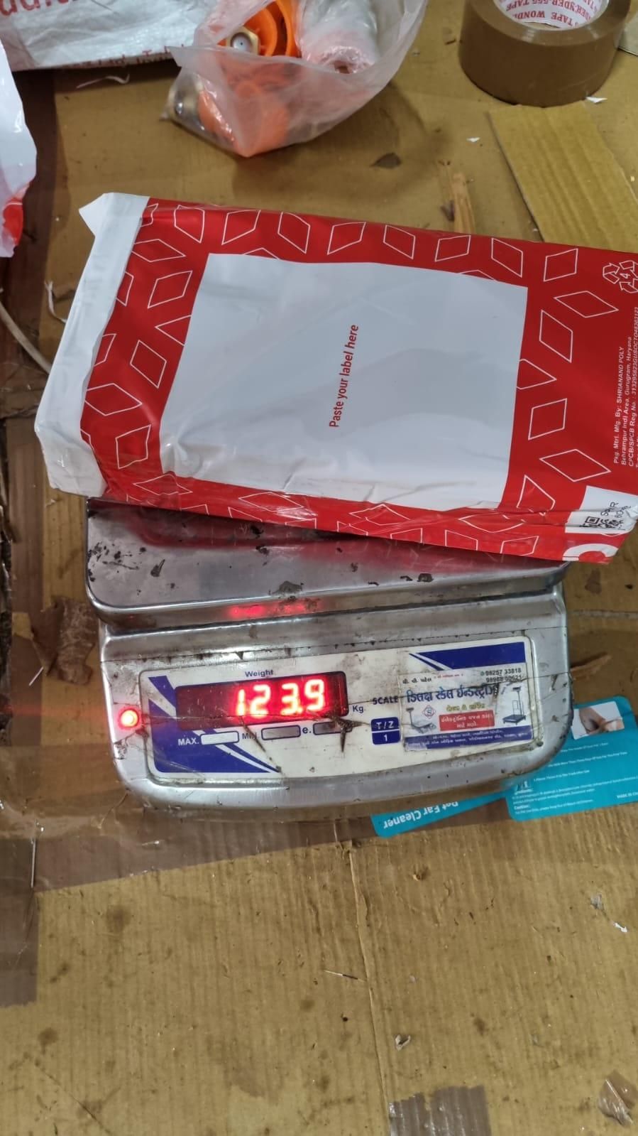 Pet Hair Removal Glove – Shed Less, Bond More