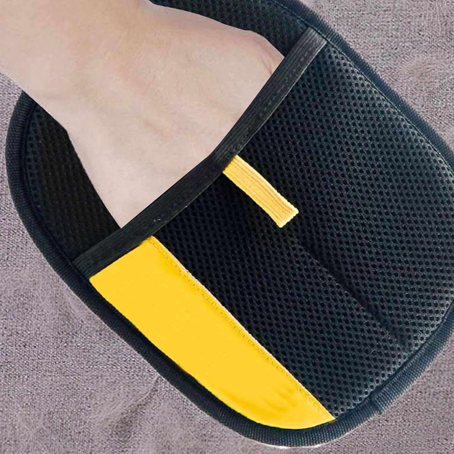 Pet Hair Removal Glove – Shed Less, Bond More